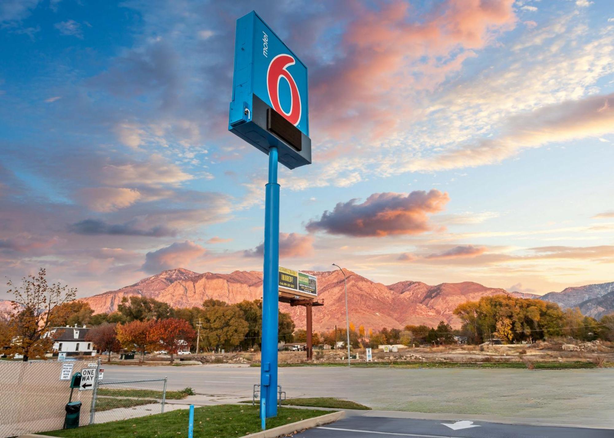 Motel 6 Ogden, Ut- Downtown Экстерьер фото